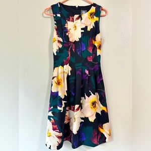 Vince Camuto Womens Dress Size 6 Floral Scuba Sleeveless Pleated Fit and Flare
